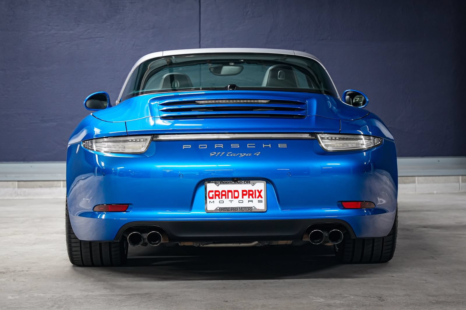 Used 2015 Porsche 911 Targa 4 AWD/4WD image 4