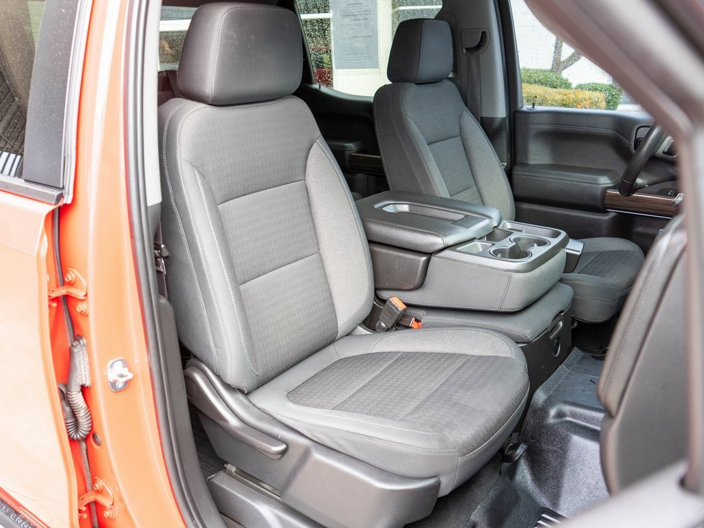 Used 2020 Chevrolet Silverado 1500 LT Trail Boss w/ Bed Protection Package image 9