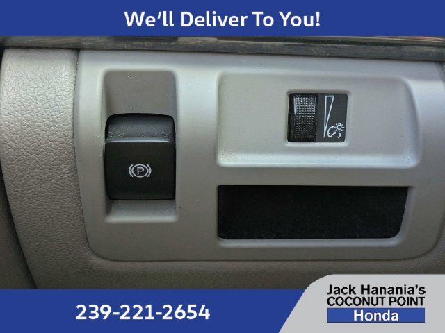 Used 2014 Cadillac CTS Luxury RWD image 25