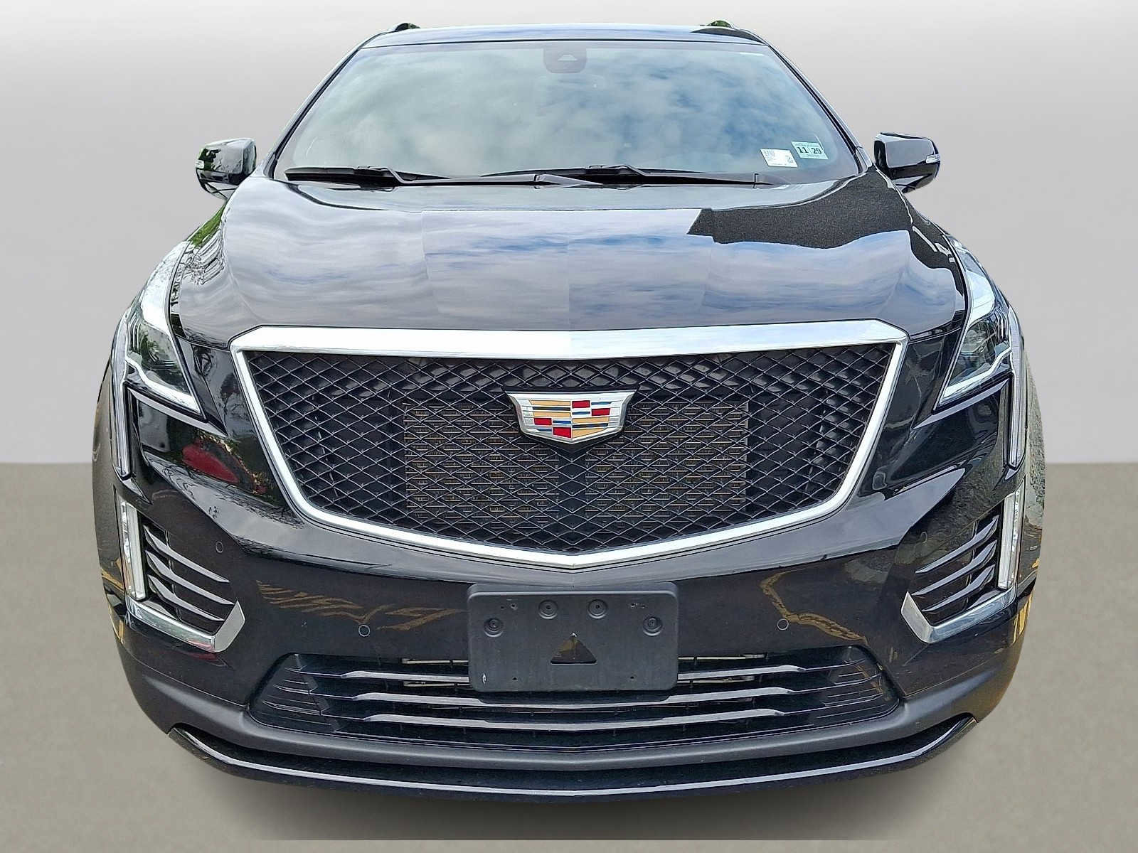 Used 2024 Cadillac XT5 Sportv AWD/4WD image 2