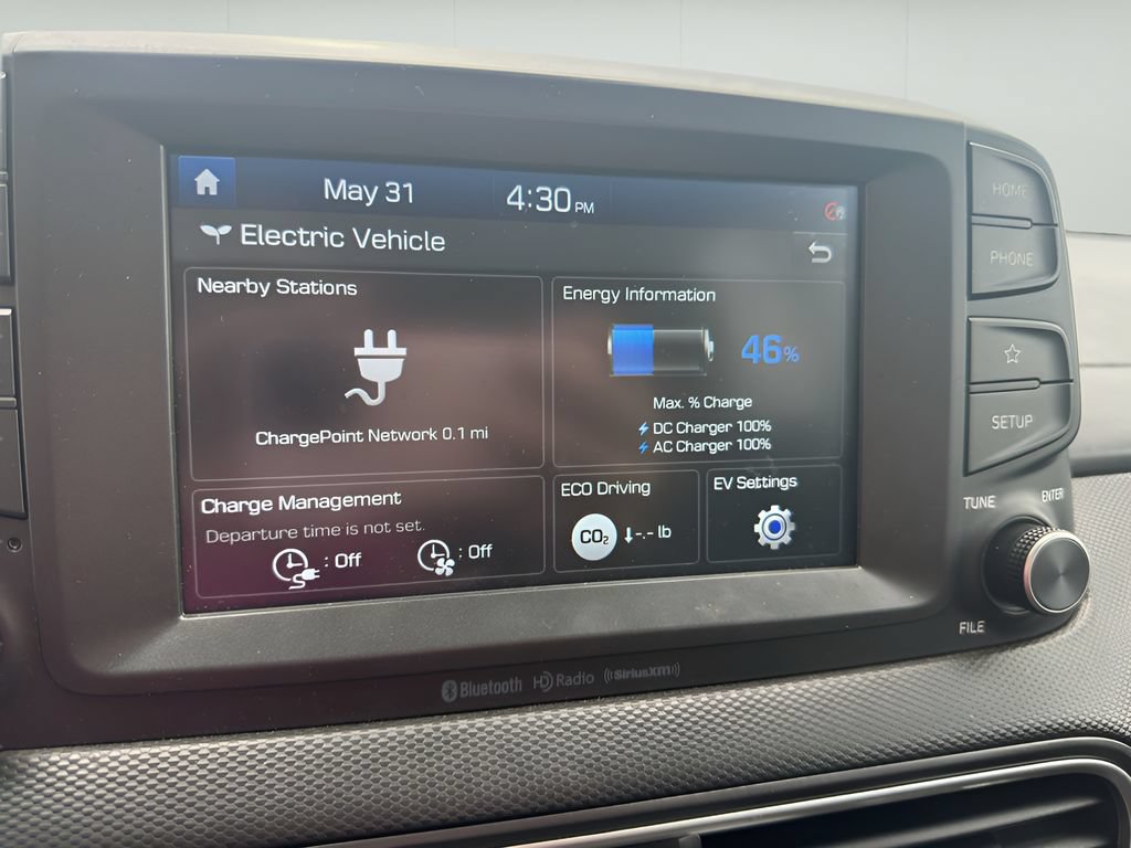 Used 2021 Hyundai Kona Limited w/ Cargo Package FWD image 28