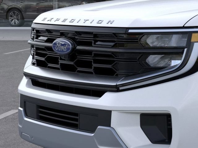 New 2025 Ford Expedition Platinum w/ Platinum Ultimate Package AWD/4WD image 17