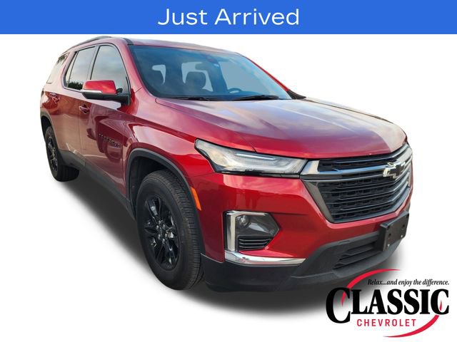 Used 2023 Chevrolet Traverse LT image 1