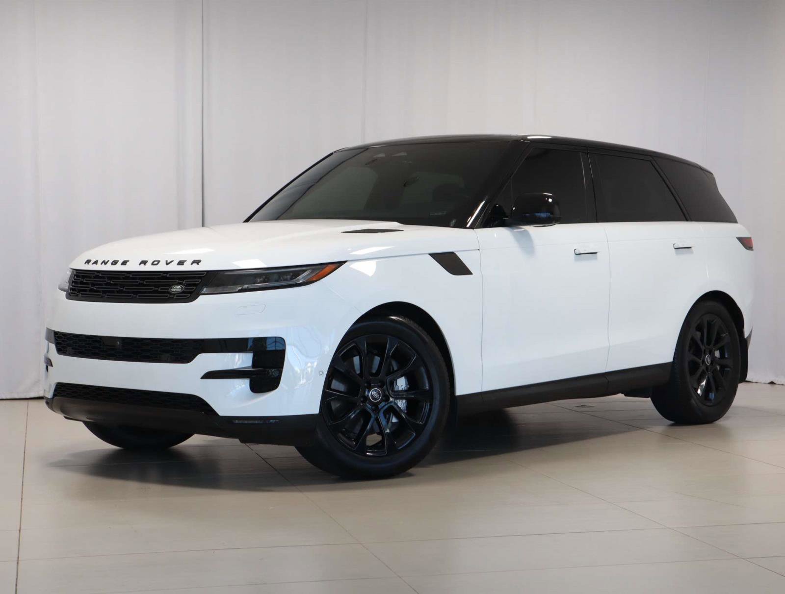 Used 2025 Land Rover Range Rover Sport SE