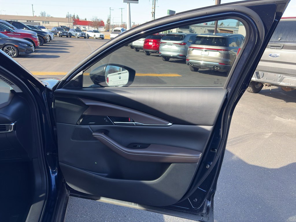 Used 2025 MAZDA CX-30 2.5 Turbo w/ Premium Plus Pkg image 18