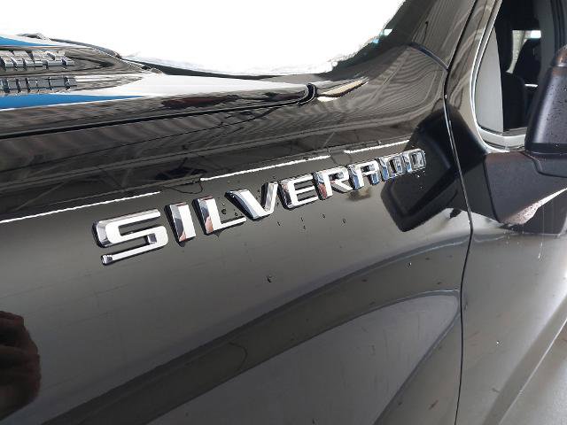 New 2026 Chevrolet Silverado 1500 Custom w/ Turbomax Blackout Package image 32