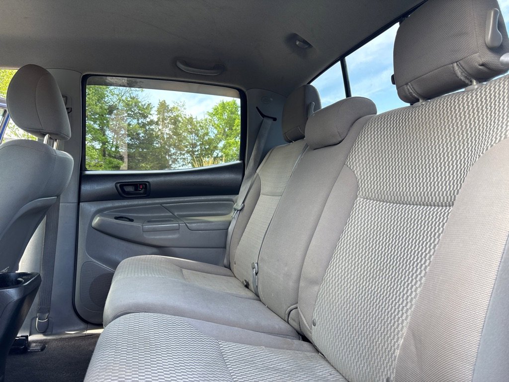 Used 2014 Toyota Tacoma 4x4 Double Cab w/ SR5 Package image 13