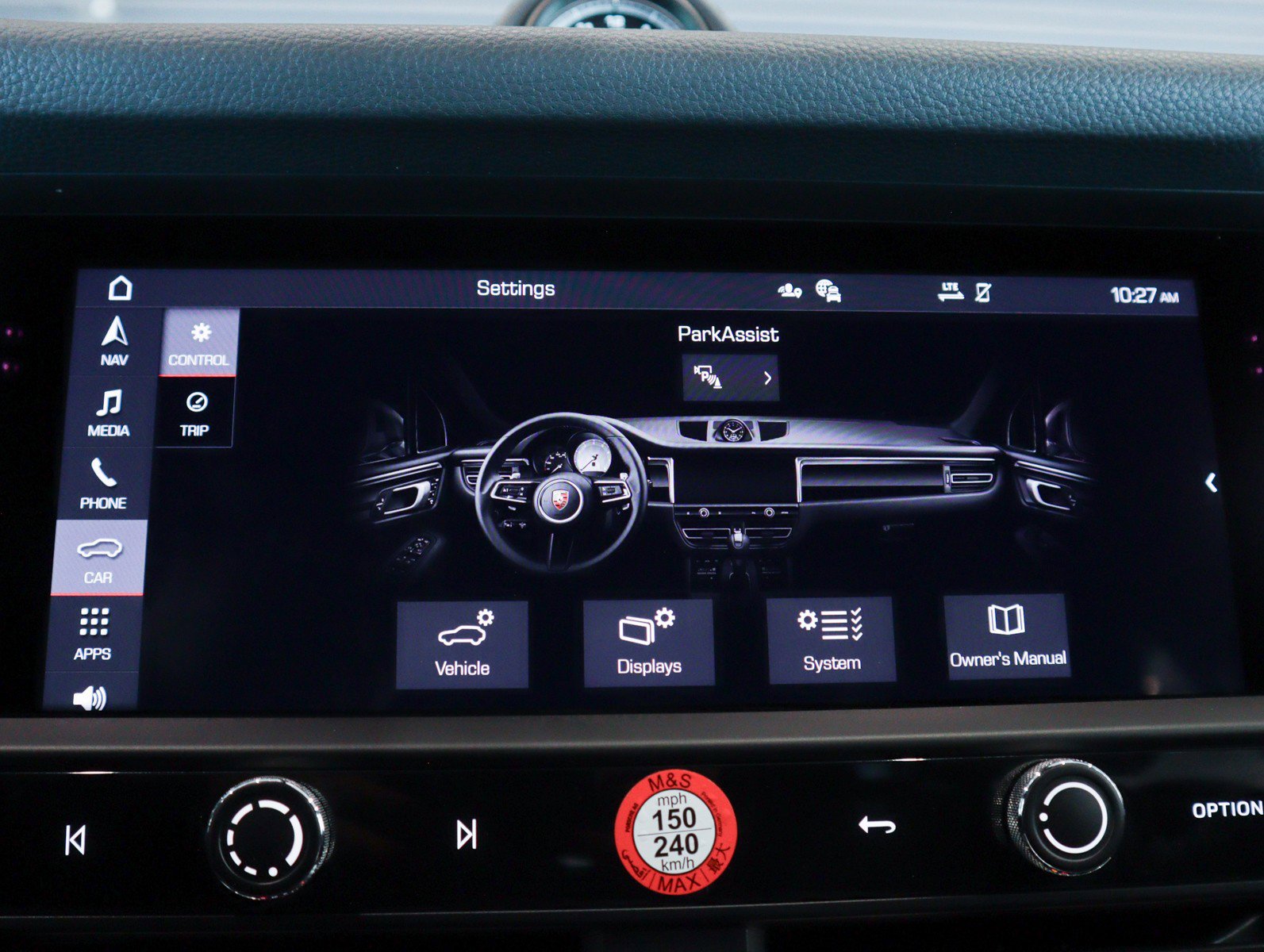 Certified 2025 Porsche Macan image 20