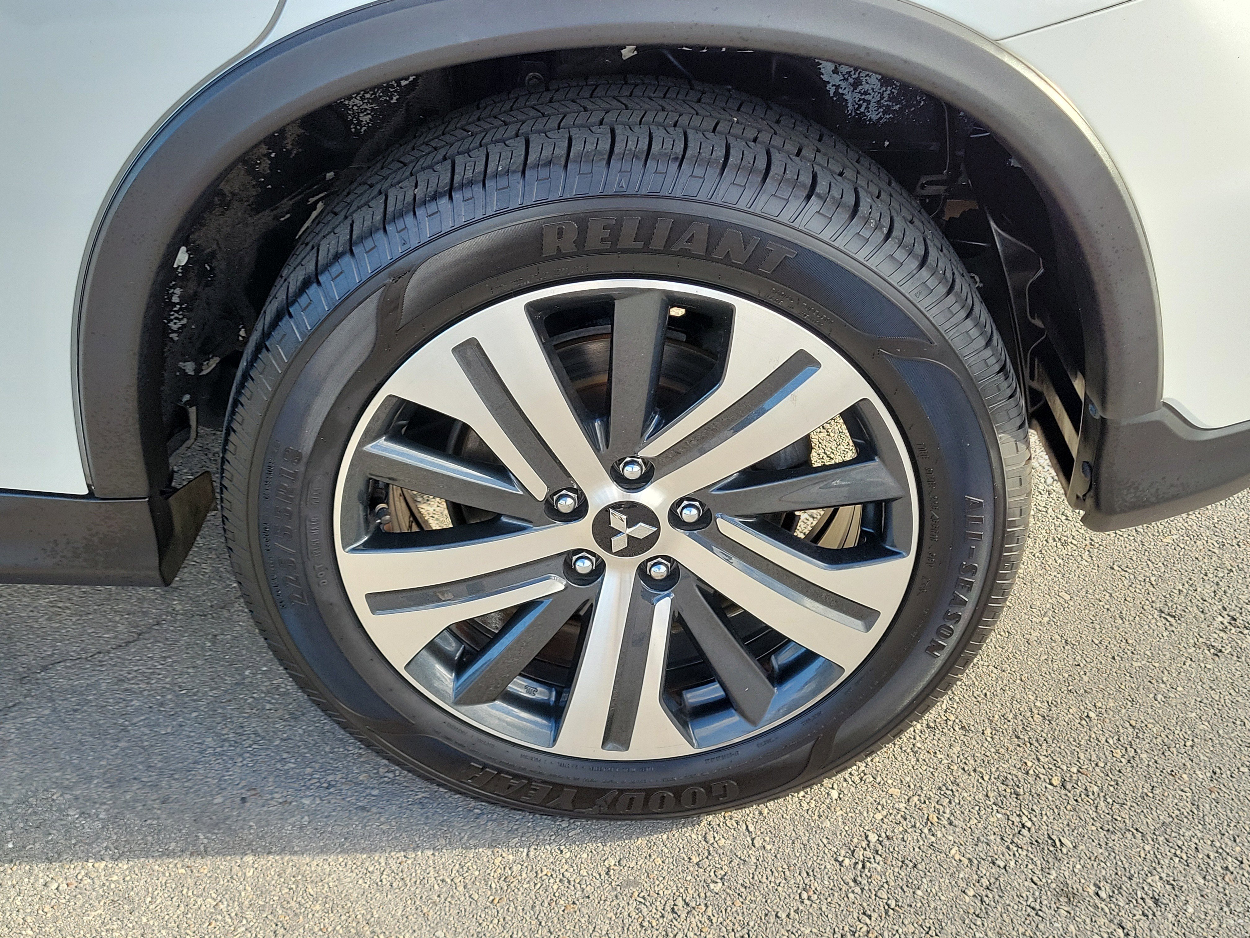 Used 2021 Mitsubishi Outlander Sport ES image 26