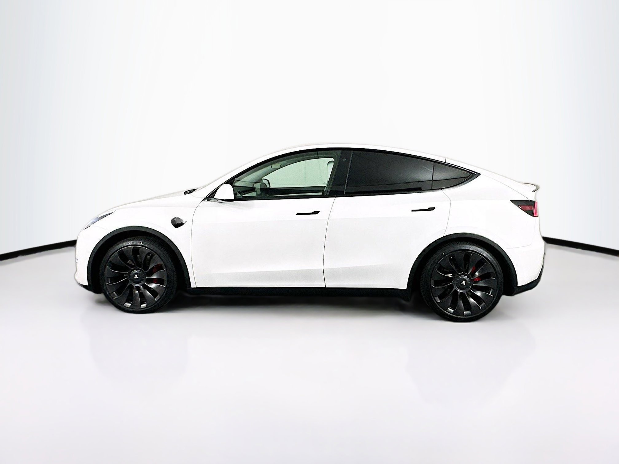 Used 2020 Tesla Model Y Performance image 4