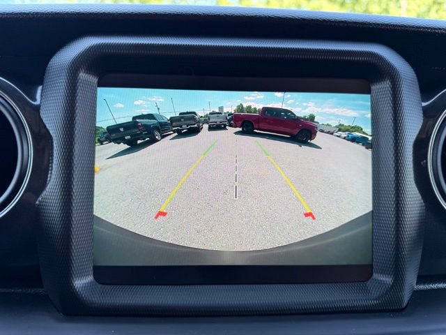 Used 2021 Jeep Wrangler Unlimited Sport AWD/4WD image 16