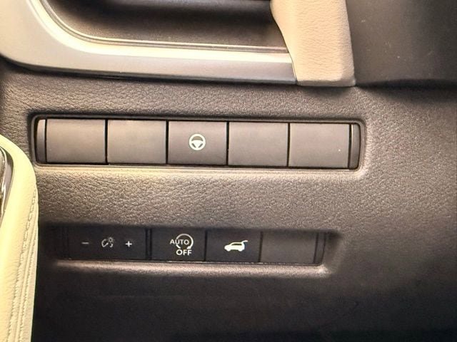 New 2026 Nissan Rogue SV AWD/4WD image 31