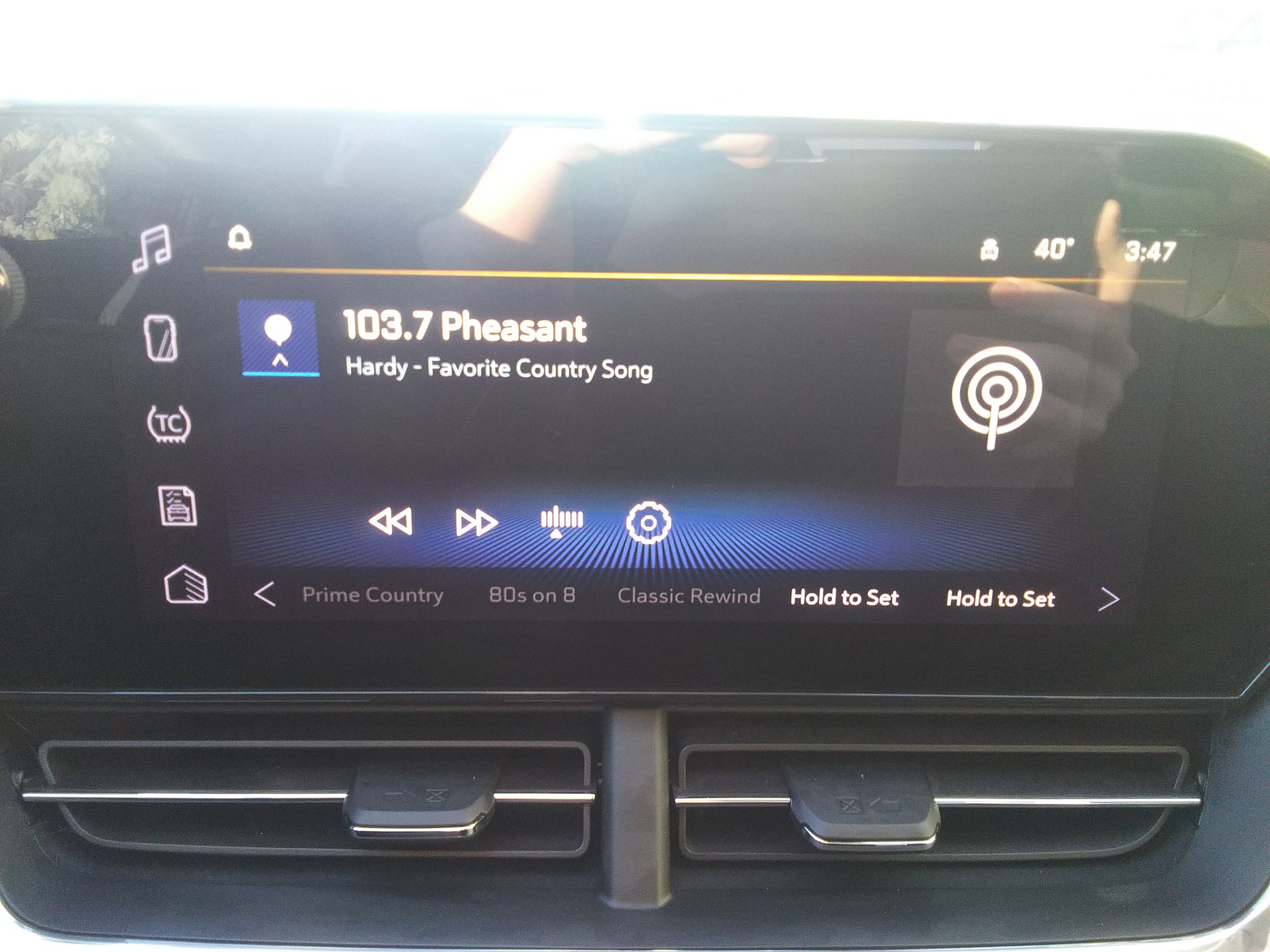 Used 2024 Chevrolet Trax LT w/ Driver Confidence Package image 18