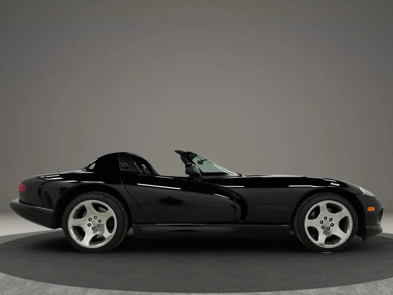 Used 2000 Dodge Viper RT/10 RWD image 6