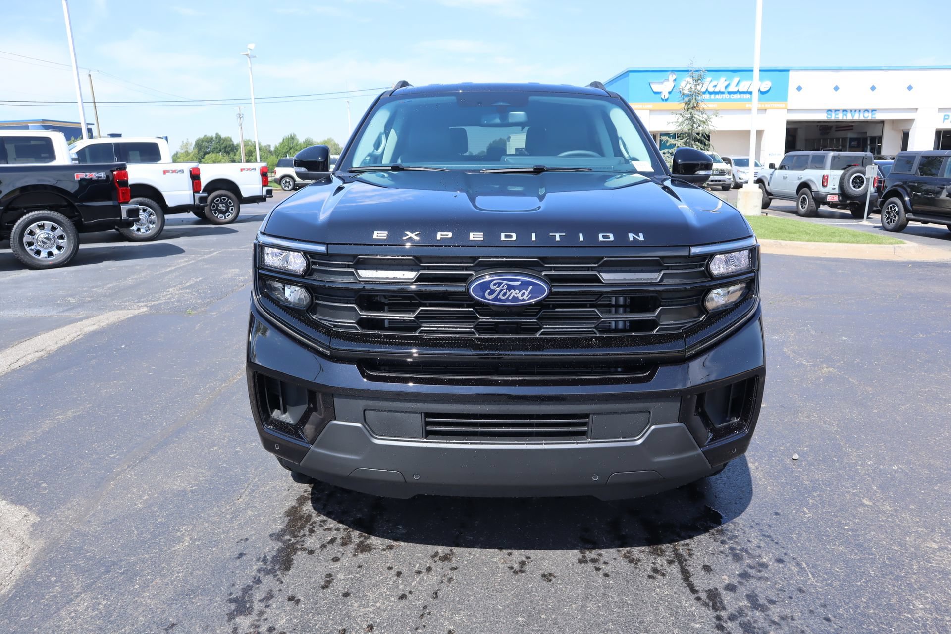 New 2026 Ford Expedition Active AWD/4WD image 10
