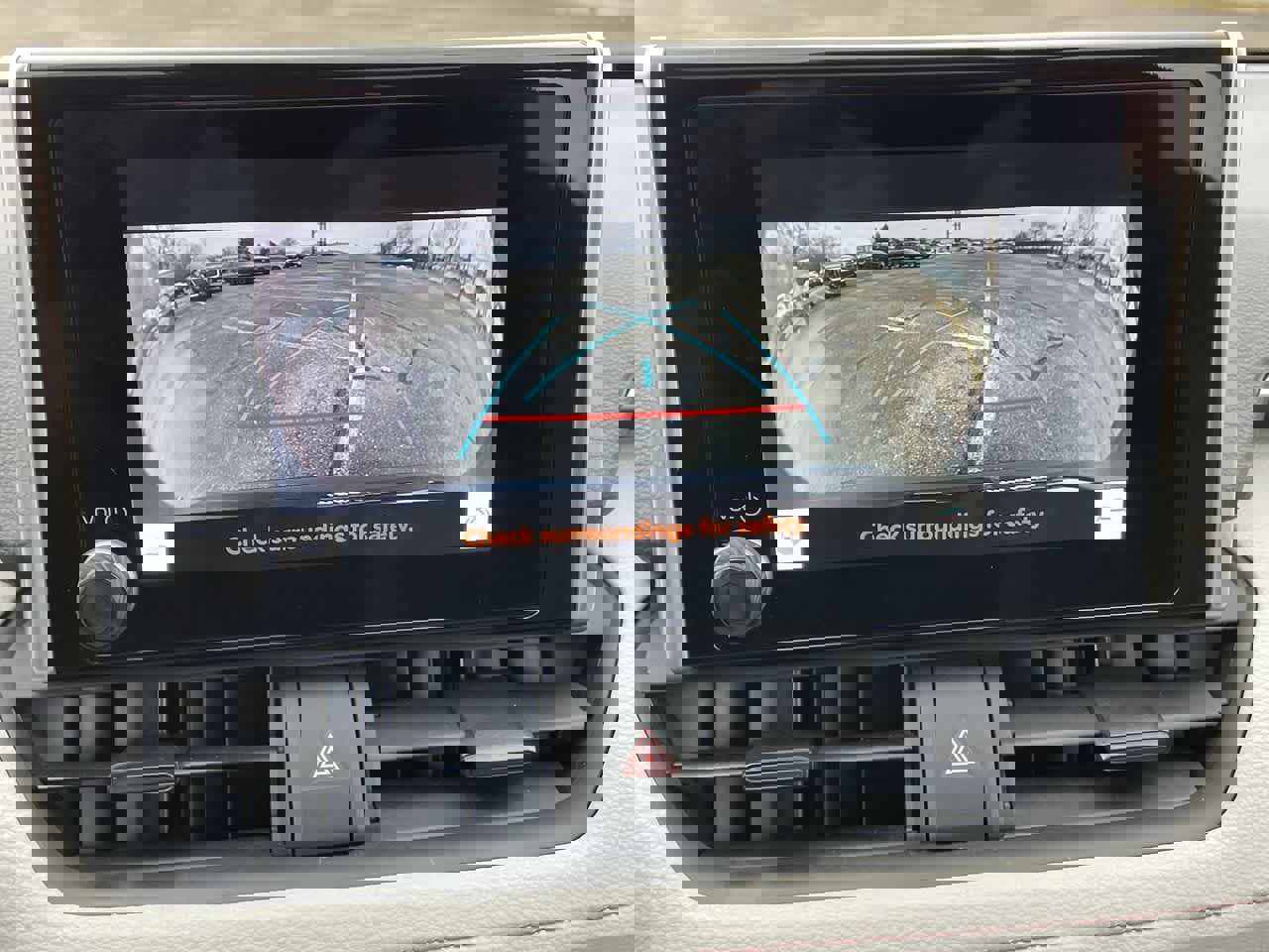 Used 2023 Toyota RAV4 XLE image 27