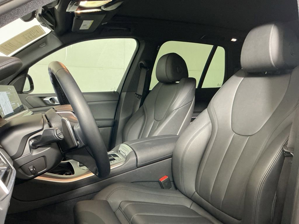Certified 2022 BMW X5 xDrive40i w/ Premium Package AWD/4WD image 22