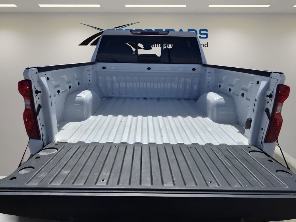 Used 2023 Chevrolet Silverado 1500 LT w/ Z71 Off-Road Package image 12