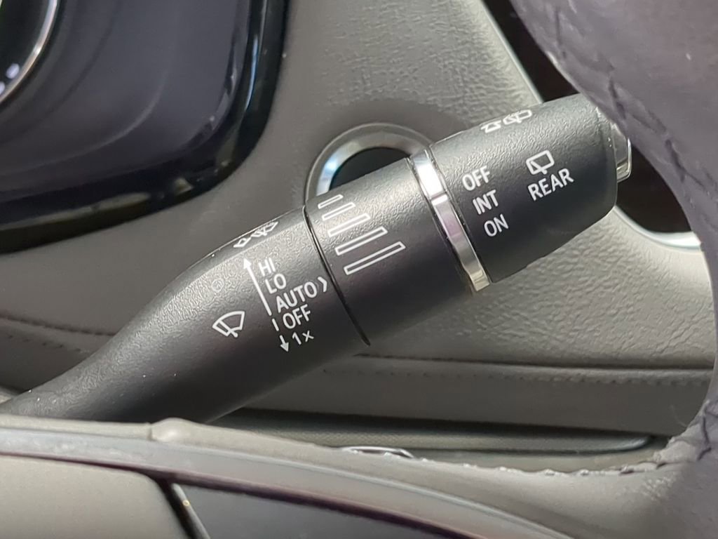 Used 2023 Cadillac XT5 Premium Luxury w/ LPO, Floor Liner Package AWD/4WD image 26