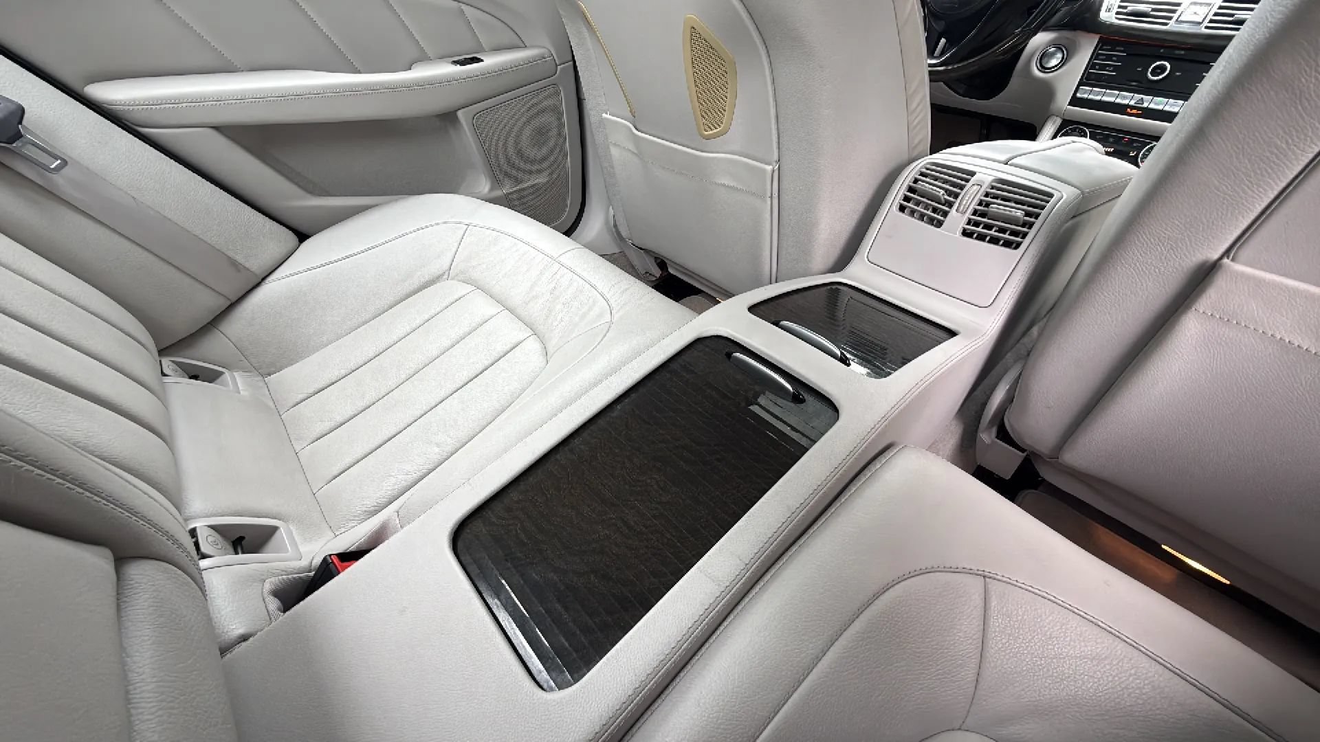 Used 2015 Mercedes-Benz CLS 400 image 39