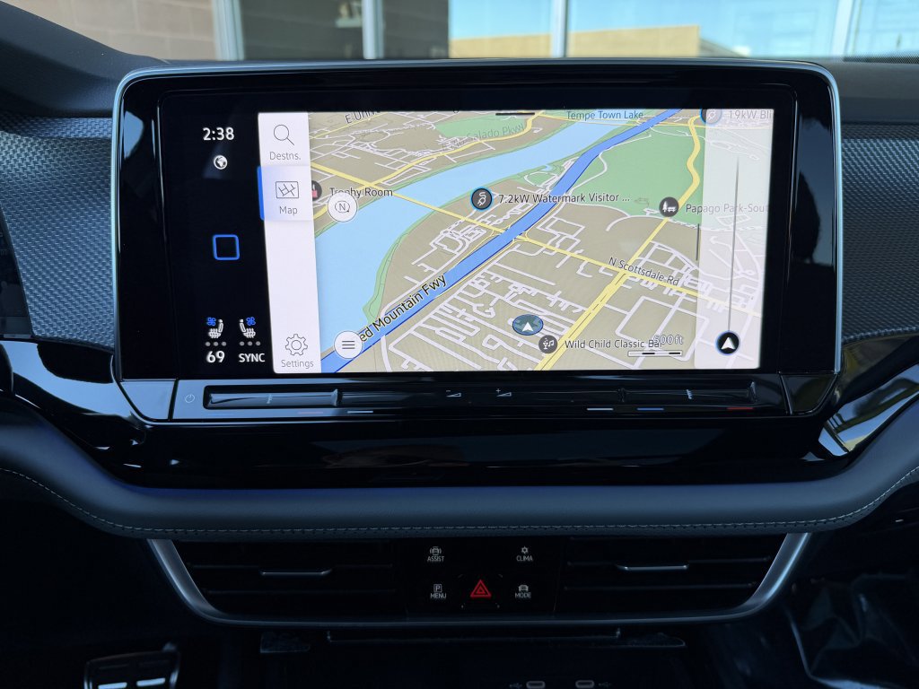 Used 2024 Volkswagen Atlas Cross Sport SEL R-Line image 22