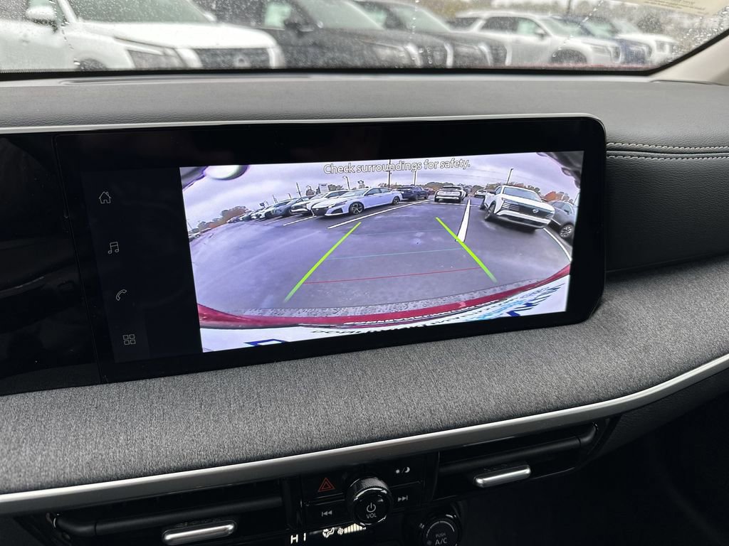 New 2026 Nissan Kicks SV image 17