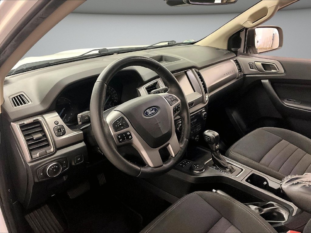 Used 2019 Ford Ranger XLT w/ Equipment Group 302A Luxury AWD/4WD image 18