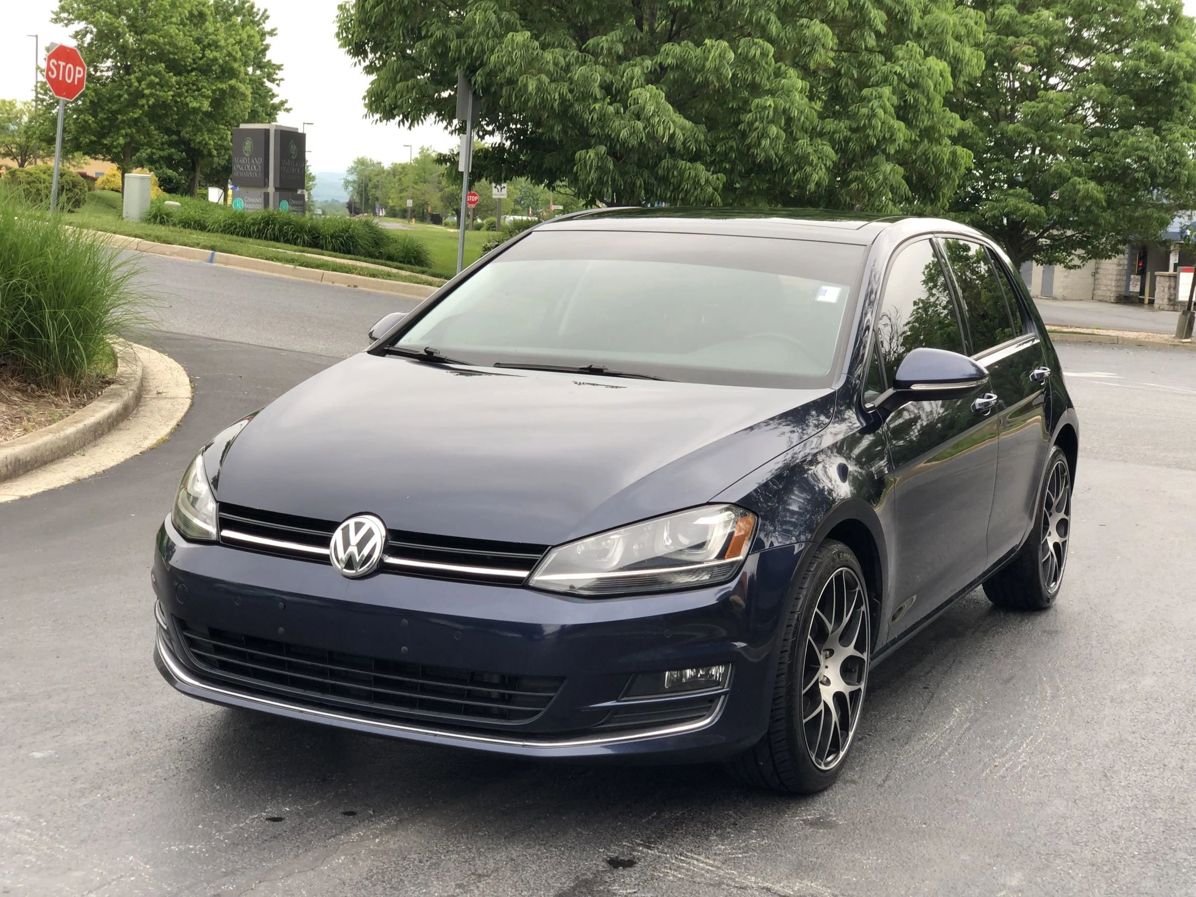 Used 2015 Volkswagen Golf SEL w/ Lighting Package (SEL)