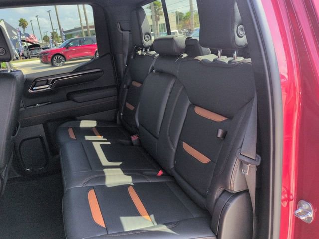 Used 2023 GMC Sierra 1500 AT4 w/ AT4 Premium Package AWD/4WD image 14