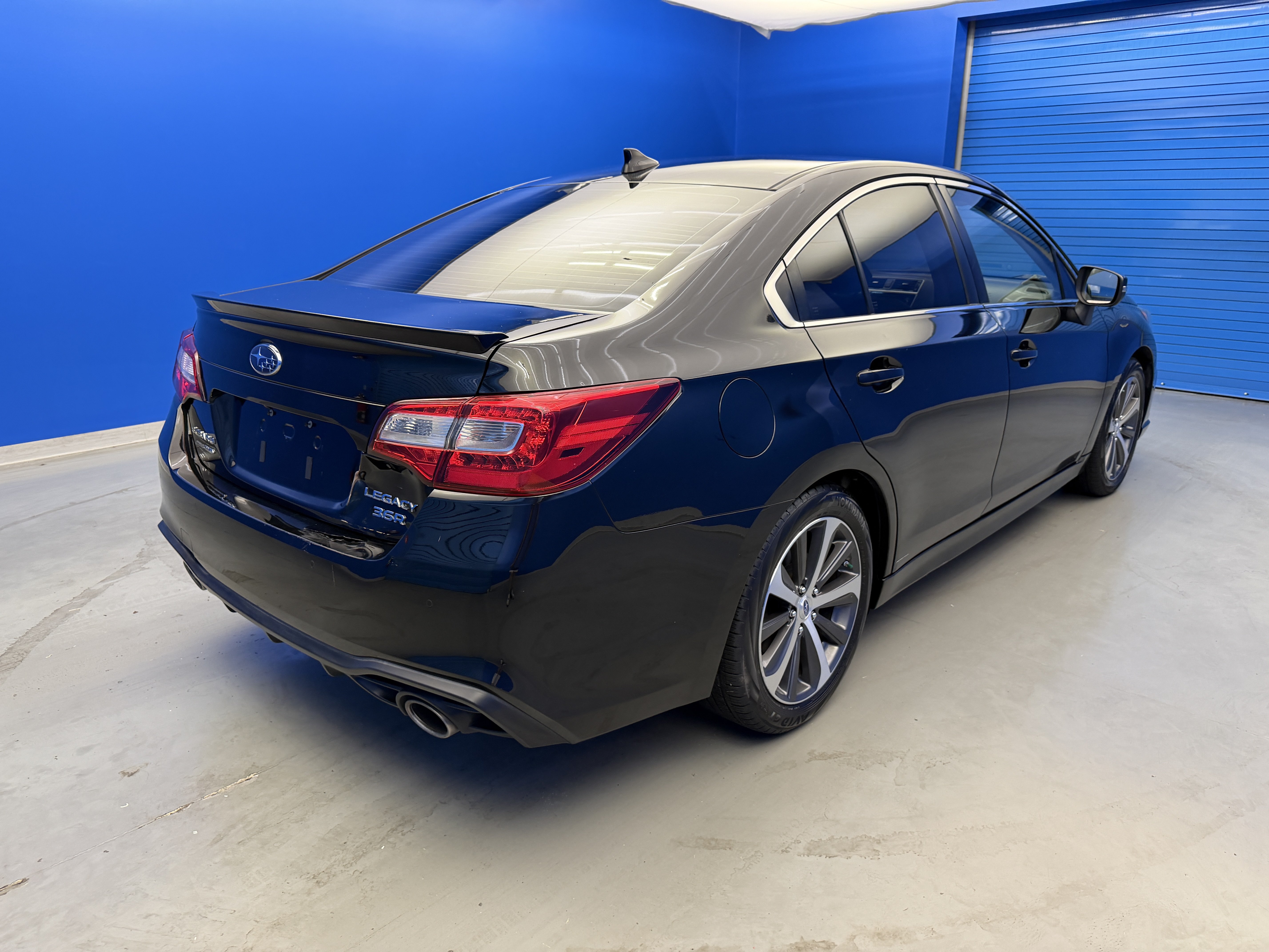 Used 2019 Subaru Legacy 3.6R Limited AWD/4WD image 7