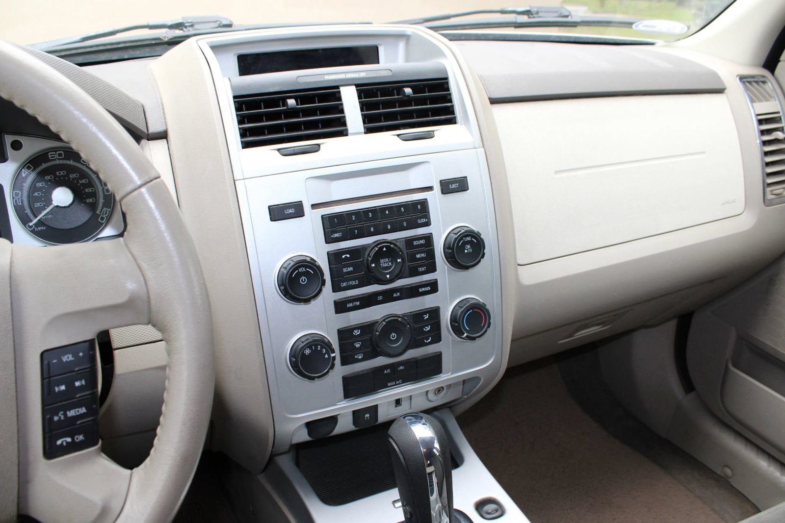 Used 2009 Mercury Mariner Premier FWD image 11