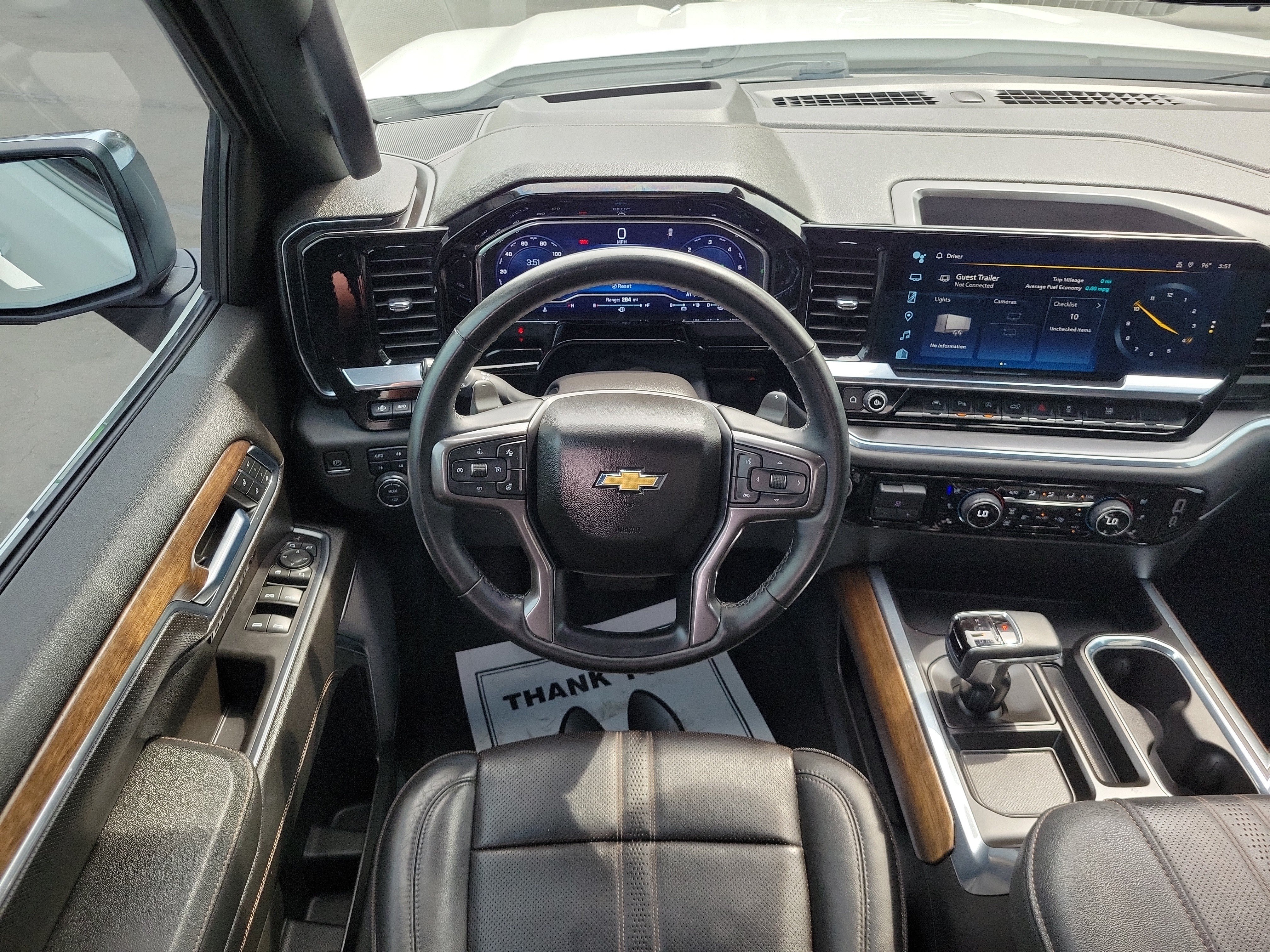 Used 2023 Chevrolet Silverado 1500 High Country w/ High Country Premium Package AWD/4WD image 10