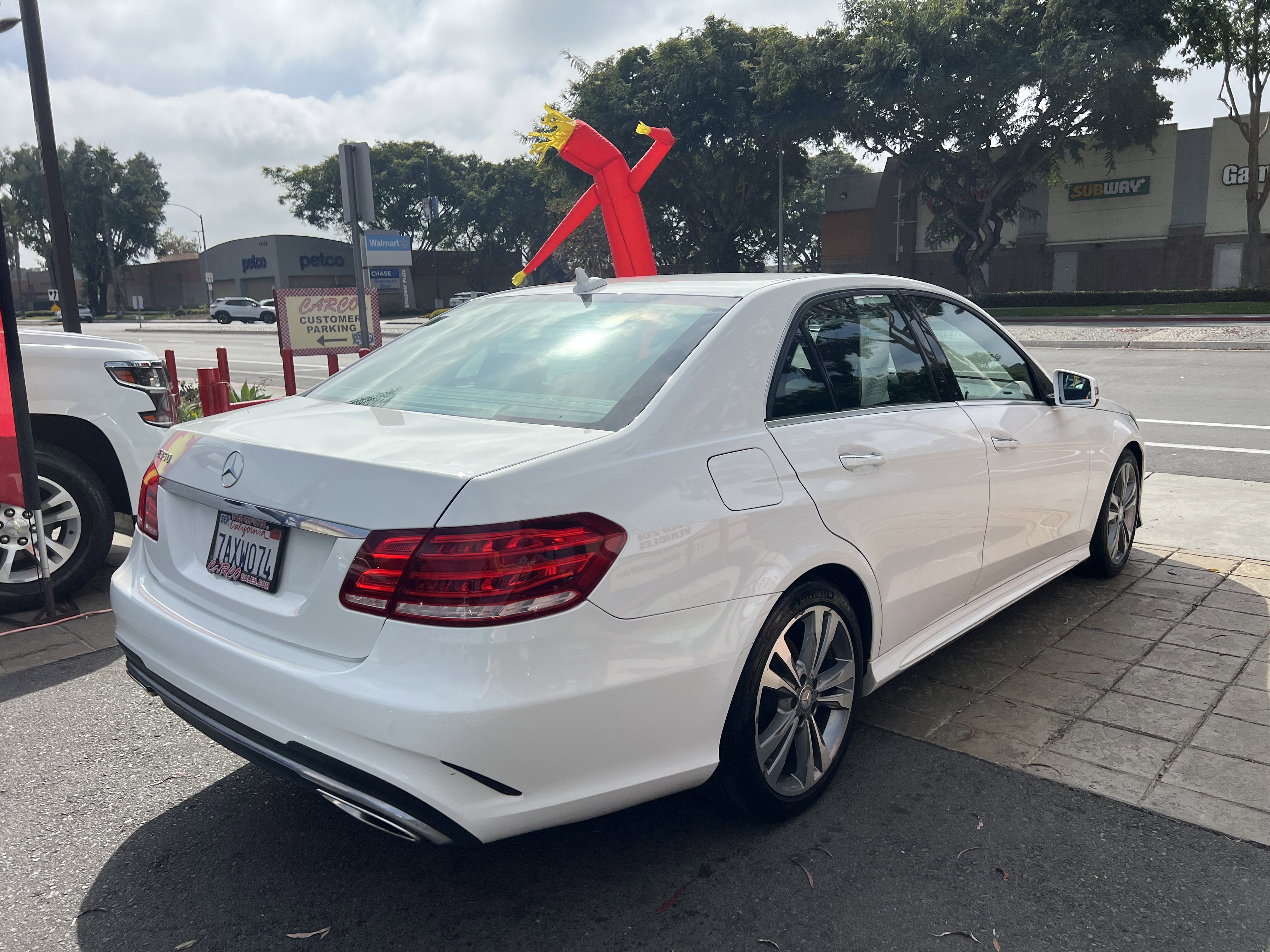 Used 2014 Mercedes-Benz E 350 Sedan w/ Premium 1 Package image 9