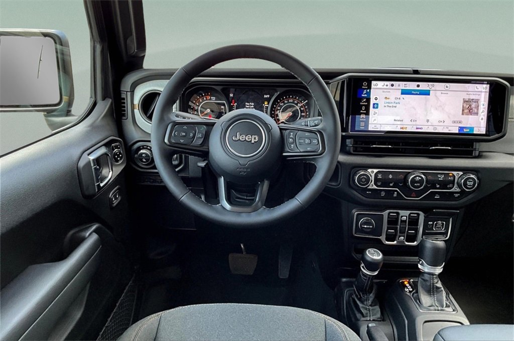 New 2025 Jeep Gladiator Sport image 7