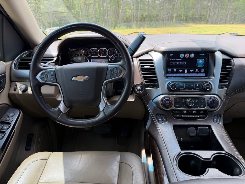 Used 2018 Chevrolet Tahoe LT w/ LT Signature Package RWD image 13