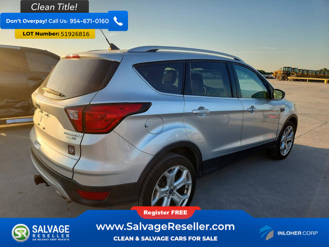 Used 2019 Ford Escape Titanium w/ U9j03 - Titanium Tow Package AWD/4WD image 4