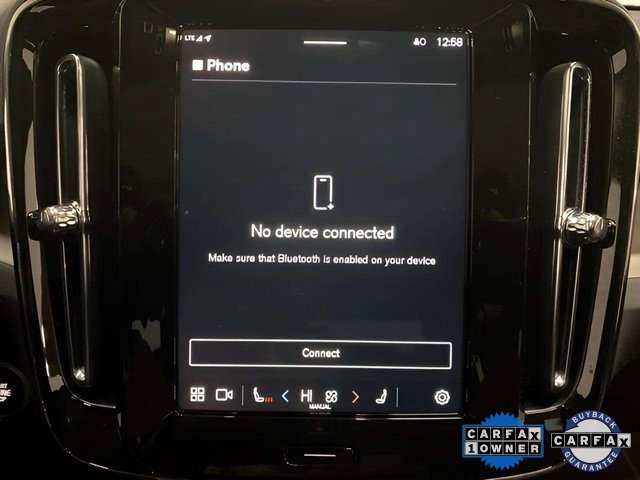 Used 2025 Volvo XC40 B5 Plus image 49