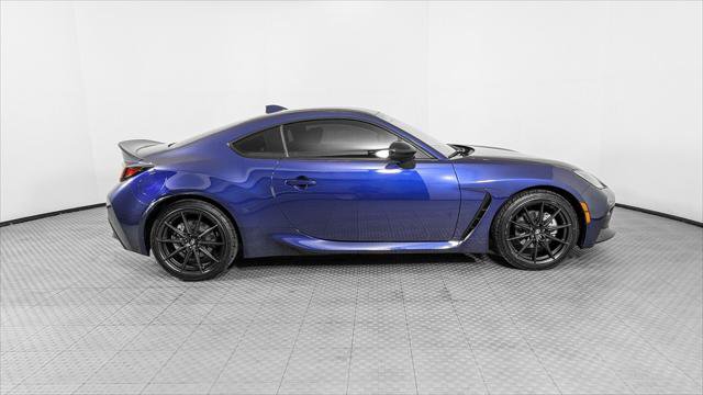 Used 2023 Toyota GR86 Premium w/ ALL Weather Mat Package (TMS) RWD image 9