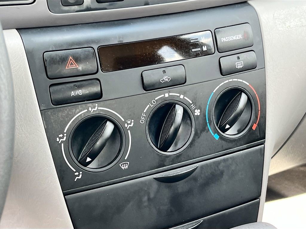 Used 2004 Toyota Corolla LE image 15