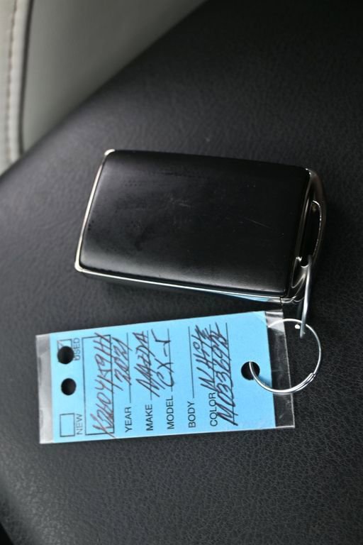 Used 2021 MAZDA CX-5 Touring w/ Touring Preferred SV Package image 28