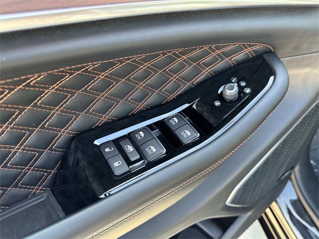 Used 2021 Jeep Grand Cherokee L Summit w/ Advanced Protech Group IV image 17