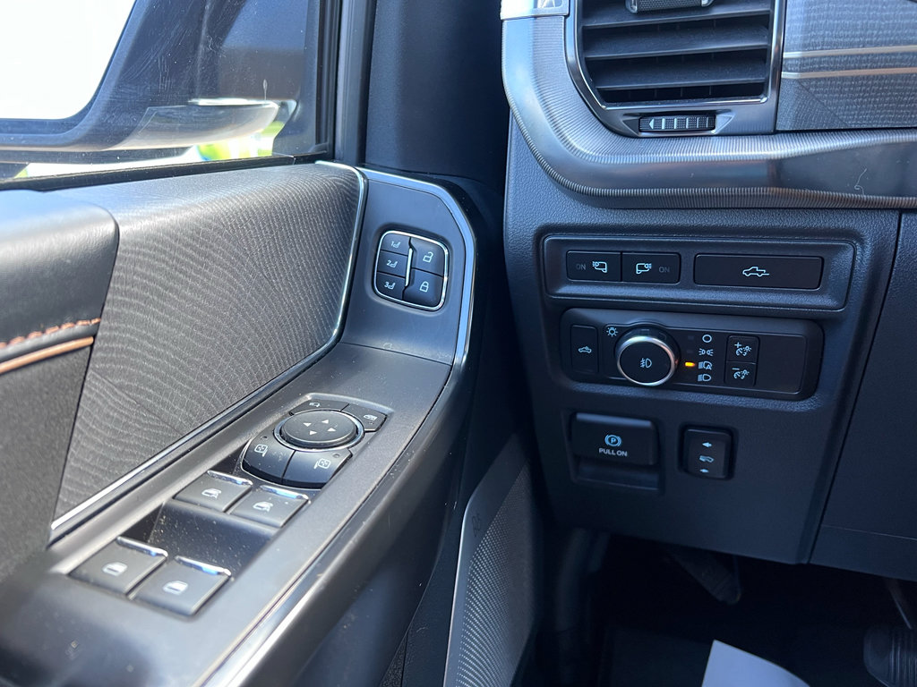 Used 2021 Ford F150 Platinum w/ Equipment Group 701A High AWD/4WD image 19