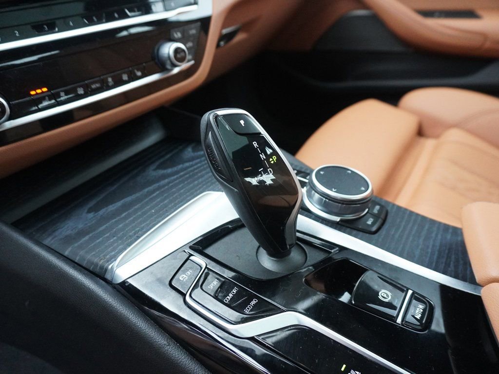 Used 2023 BMW 540i xDrive w/ Premium Package image 67