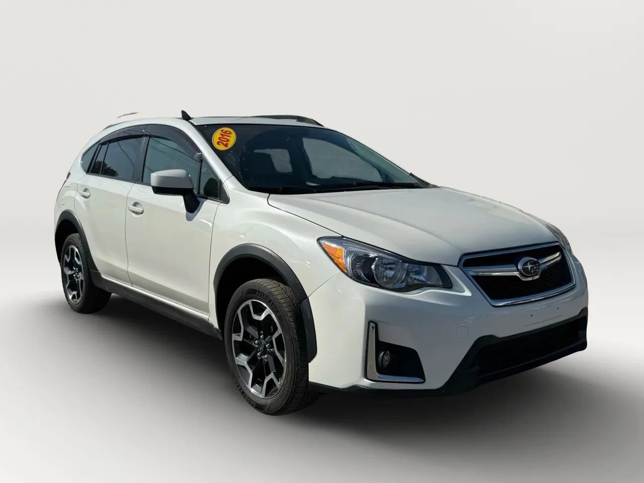 Used 2016 Subaru Crosstrek 2.0i Premium w/ Moonroof Package image 3
