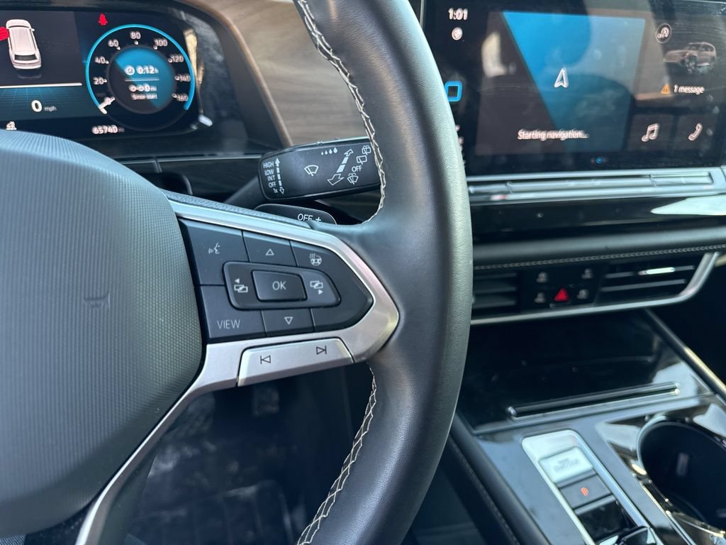 Used 2024 Volkswagen Atlas SE FWD image 26