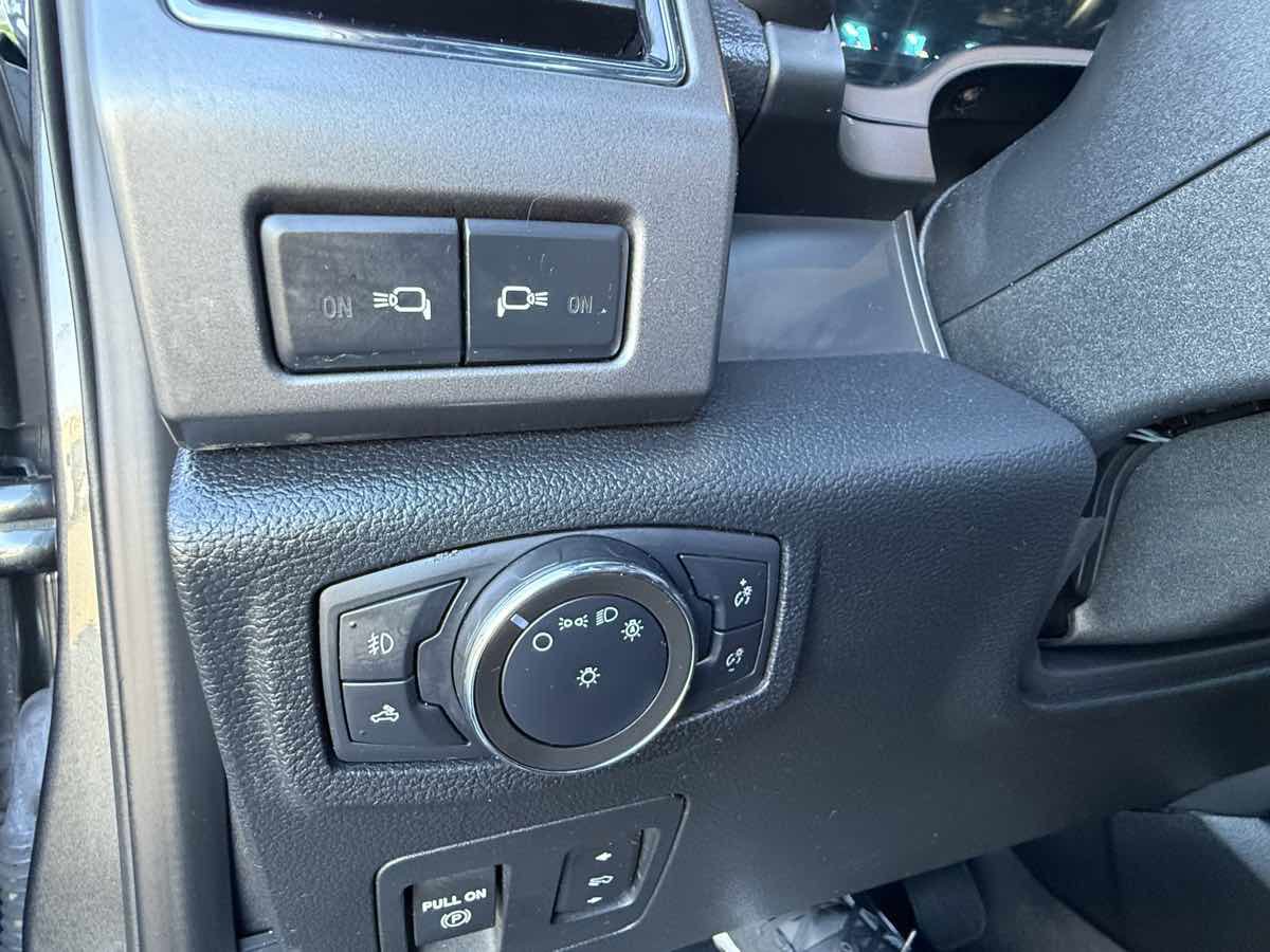 Used 2020 Ford F150 XLT w/ Equipment Group 302A Luxury image 25
