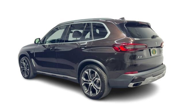 Used 2021 BMW X5 sDrive40i w/ Premium Package RWD image 4