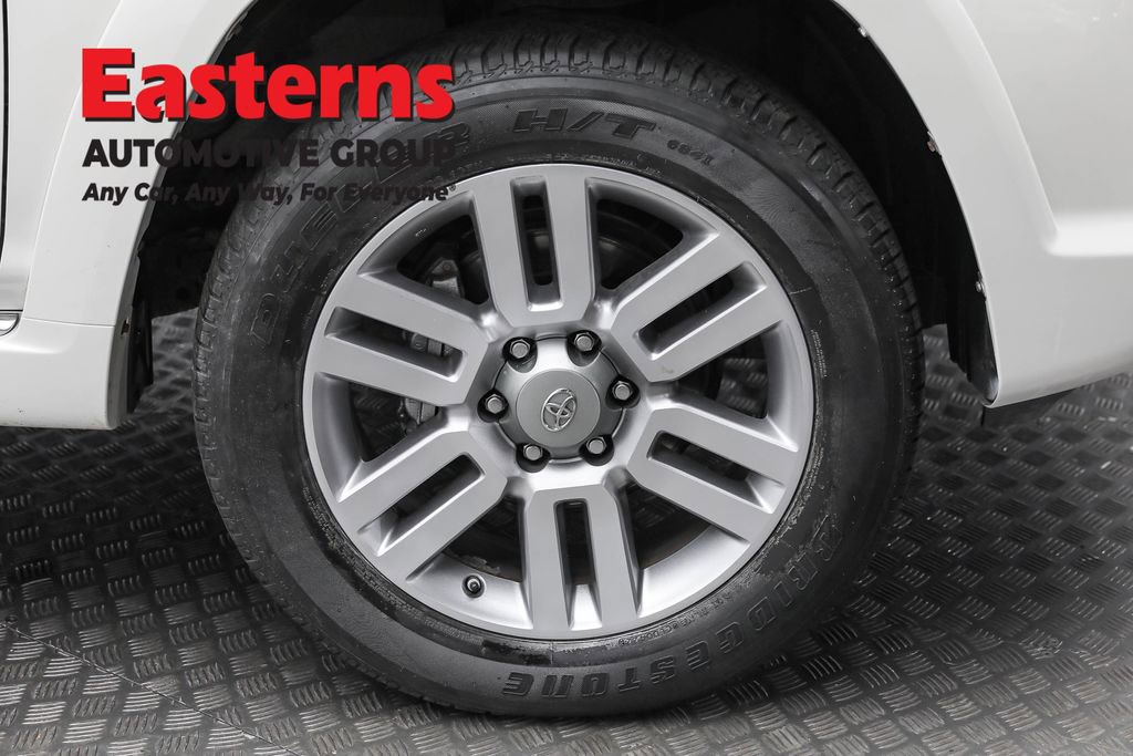 Used 2010 Toyota 4Runner Limited image 28