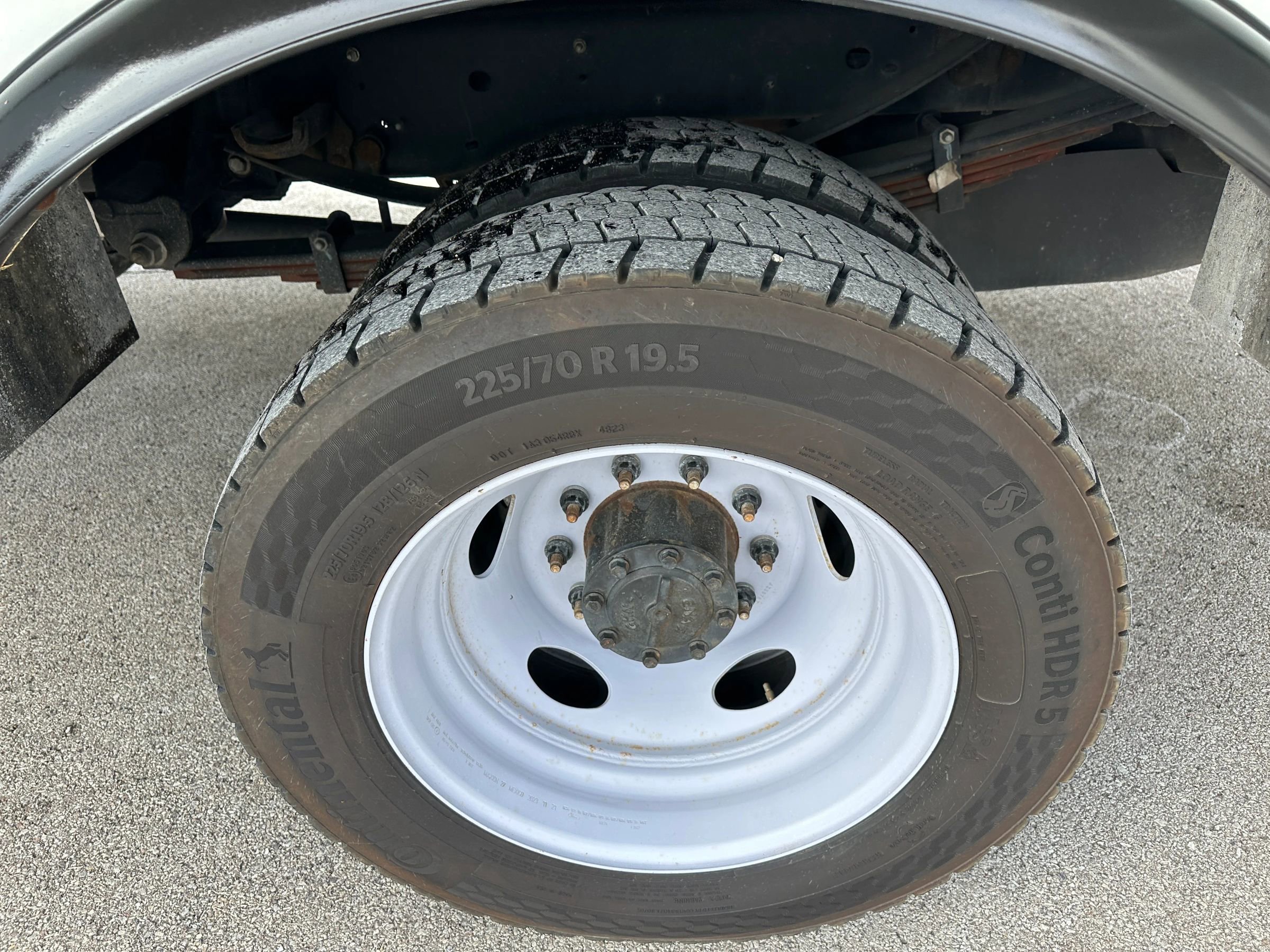 Used 2024 Ford F550 4x4 SuperCab Super Duty image 6