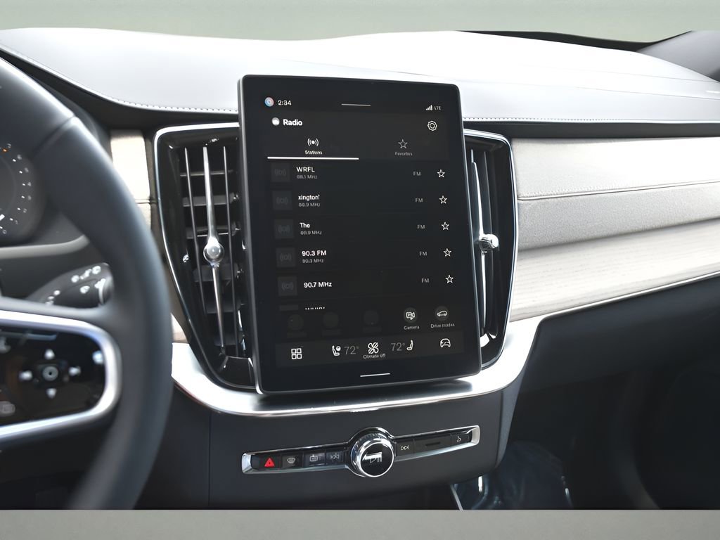 Certified 2026 Volvo XC90 B6 Core w/ Protection Package Premier AWD/4WD image 20